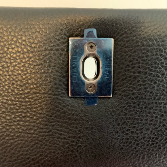 CHANEL ruthenium frame in chain in Black- Brand New - Picture 6 of 9